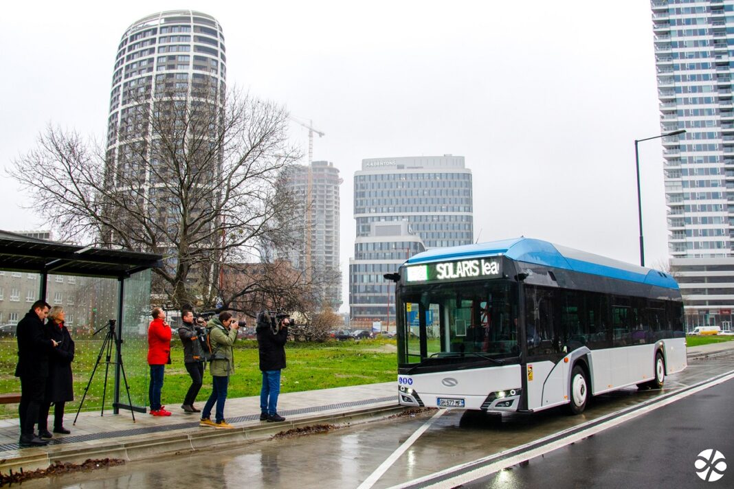 Bratislava v decembri 2022 testovala vodikovy autobus v ostrej prevadzke