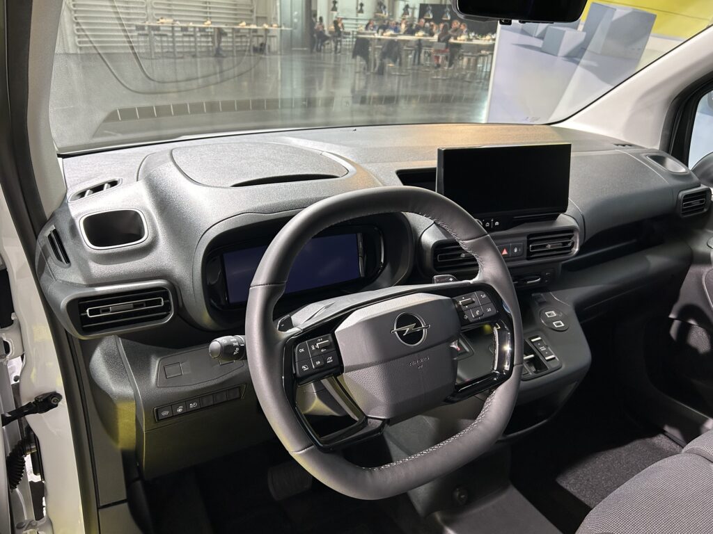 Interiér Opel Combo po facelifte pre rok 2024