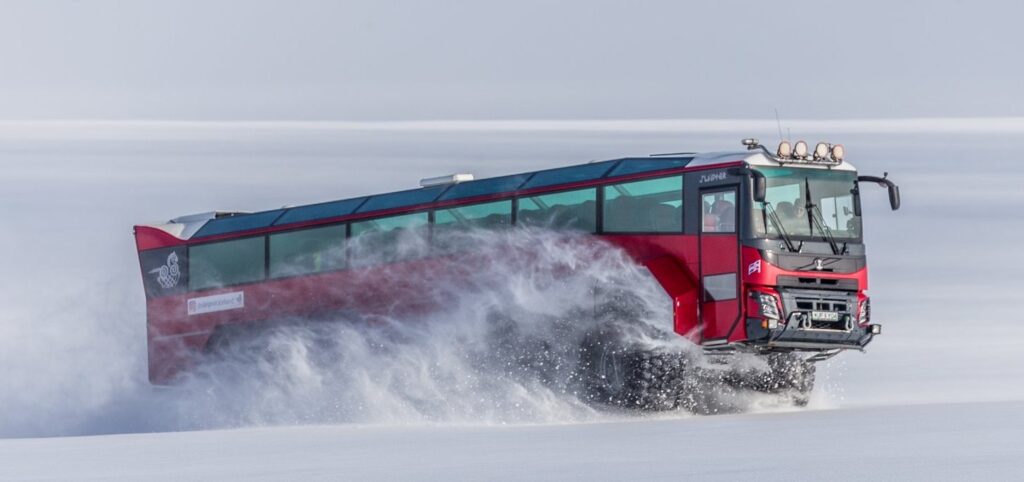 Tatra Phoenix prejde na Islande najťažším terénom