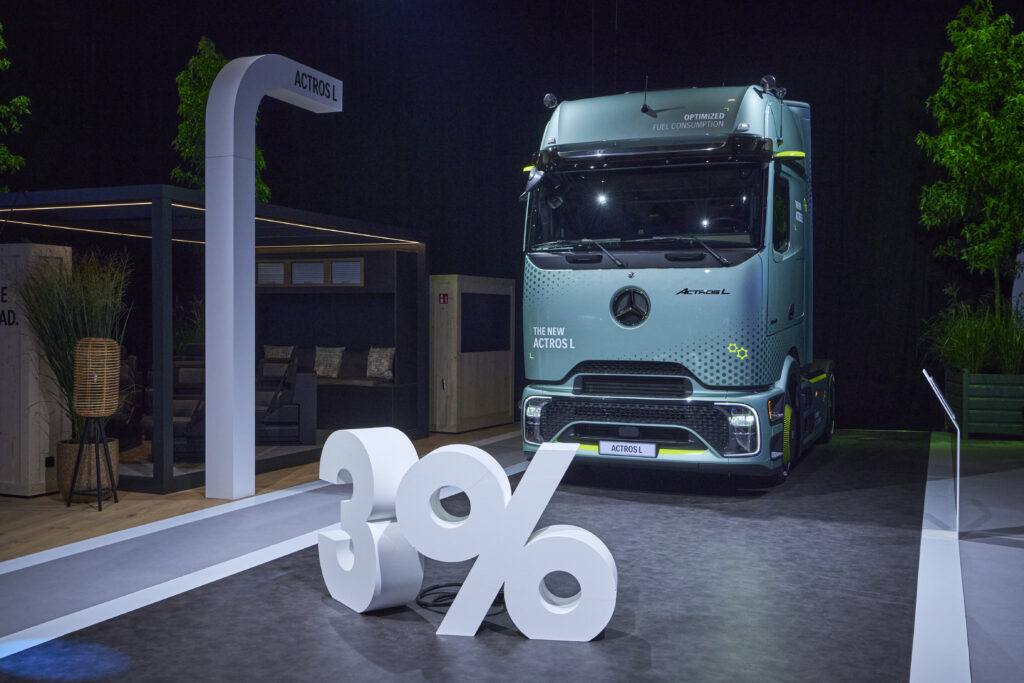 Actros L s kabínou ProCabin v premiére na veľtrhu IAA