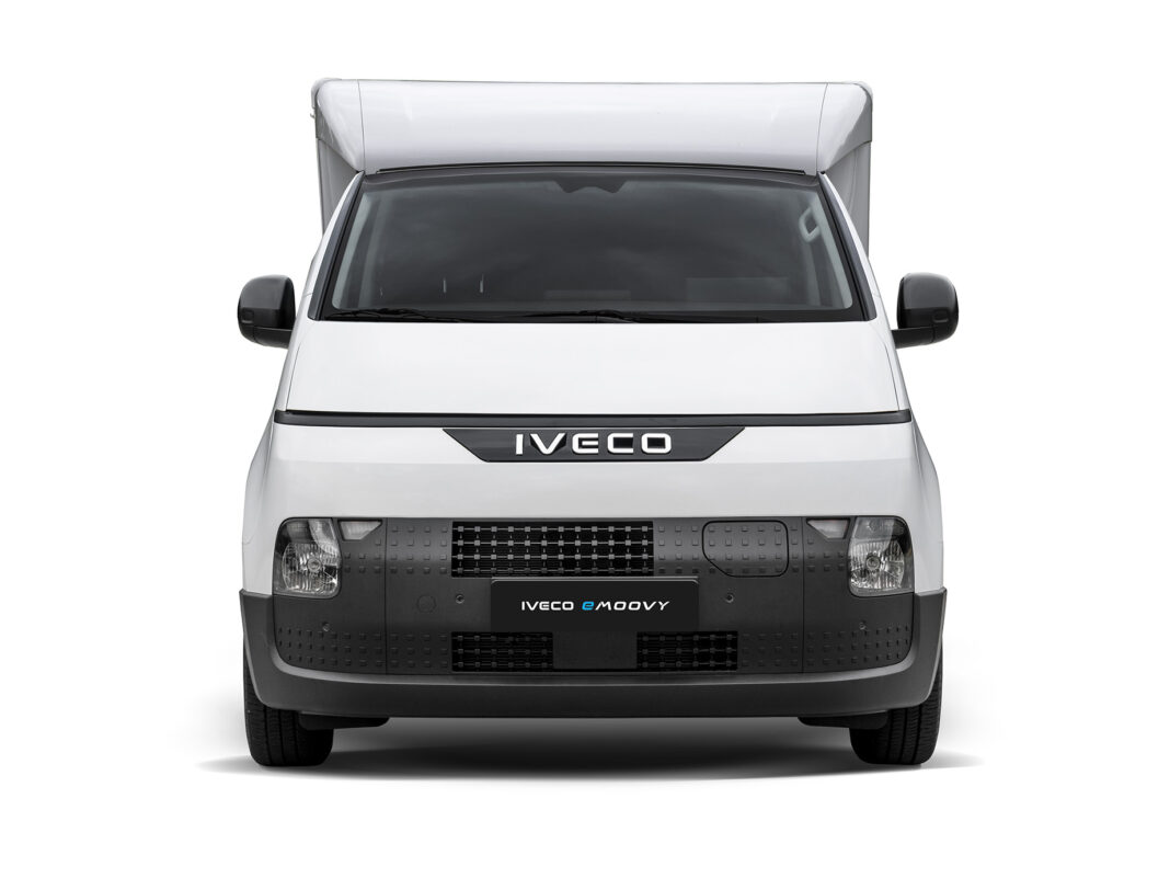 IVECO eMoovy predná maska