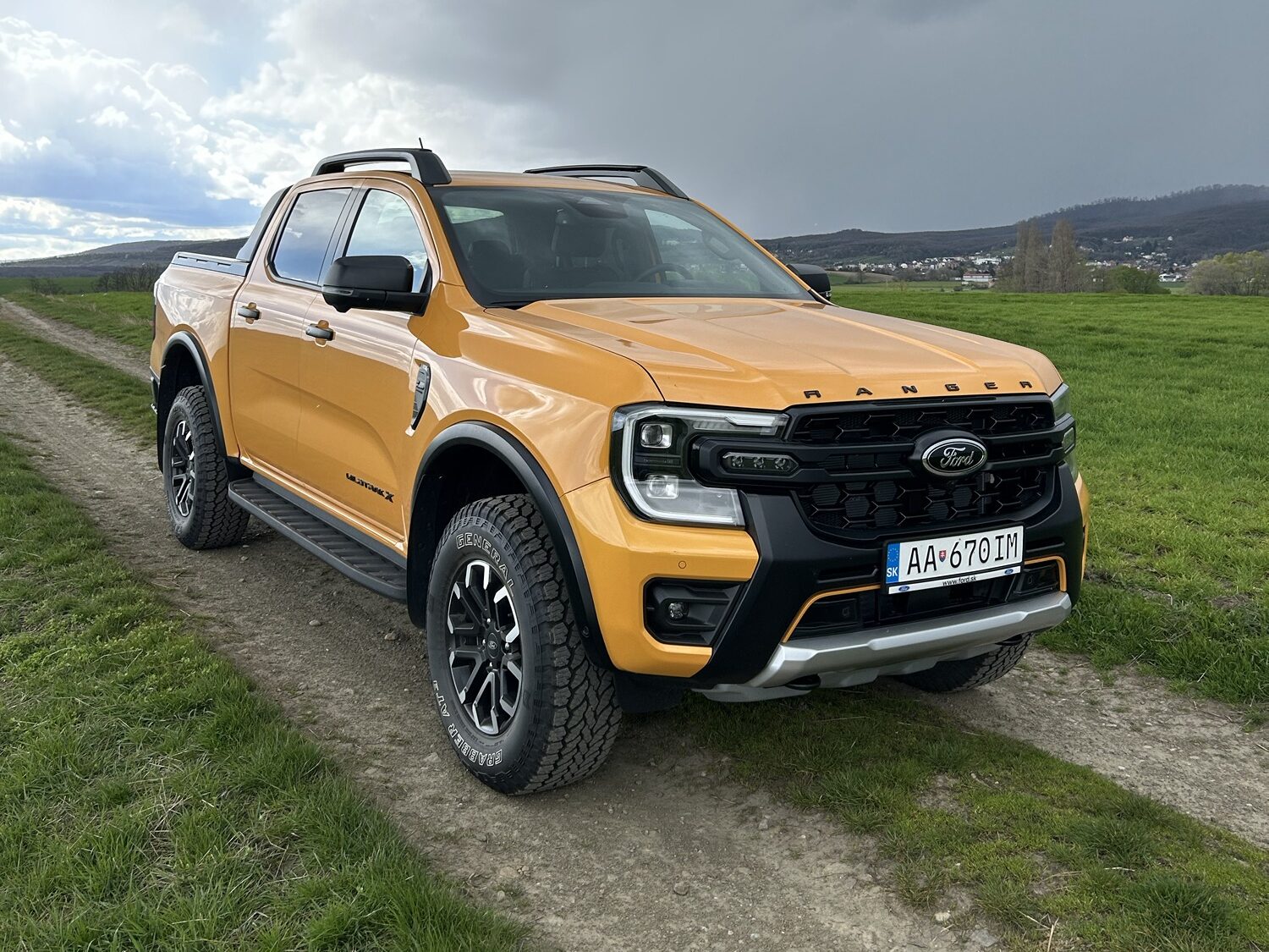 Ford Ranger Wildtrak X predná maska