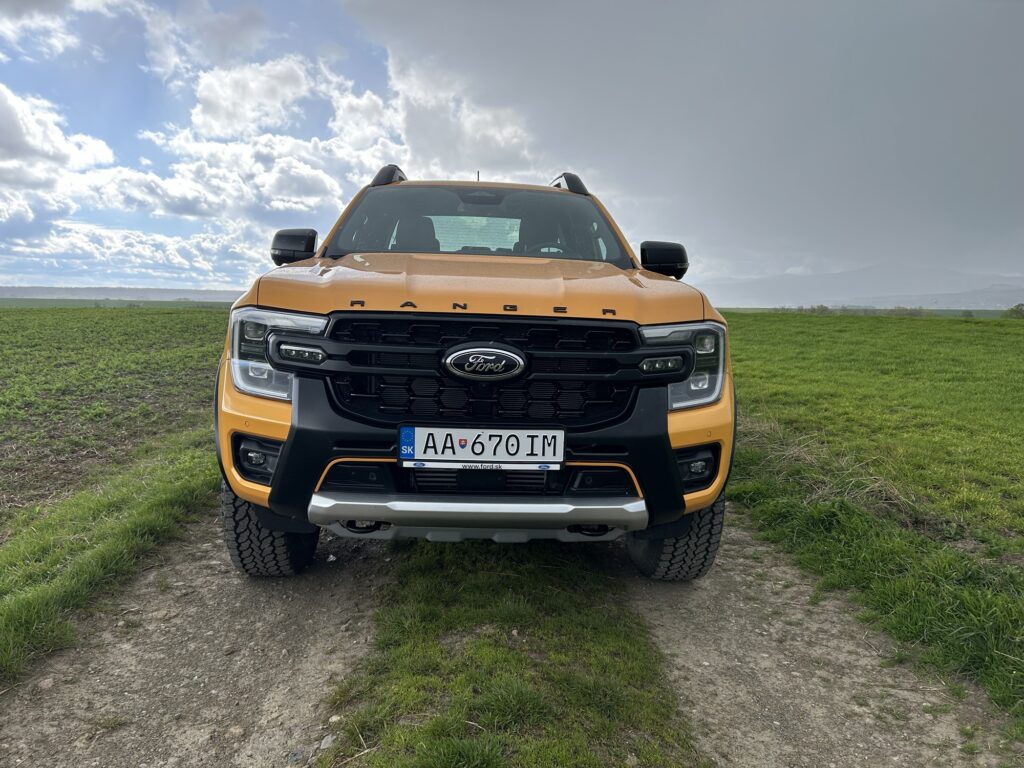 Ford Ranger Wildtrak X predná maska