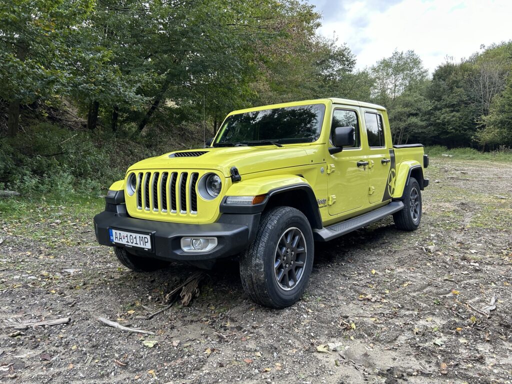 Jeep Gladiator Overland hlavná fotka