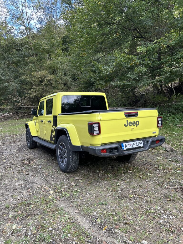 Jeep Gladiator Overland 1